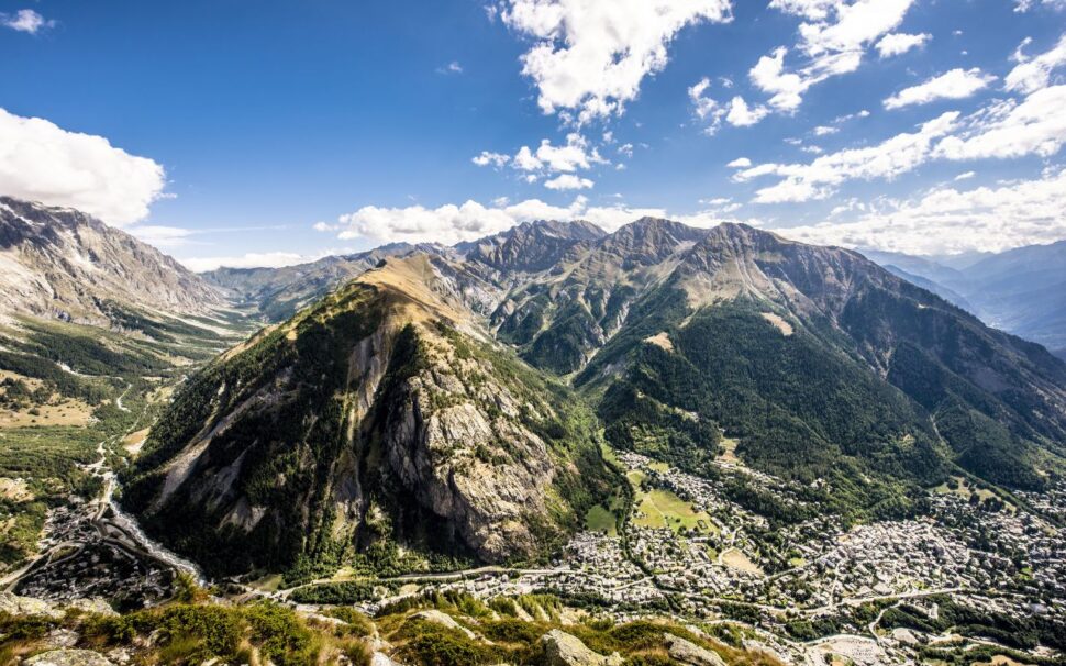 xr:d:DAEzEjbVx0g:265,j:7980798435459497925,t:24022612 xr:d:DAEzEjbVx0g:265,j:7980798435459497925,t:24022612