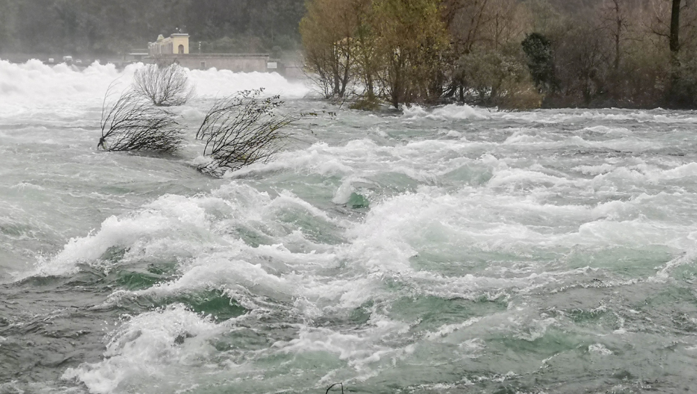 Fiume in piena